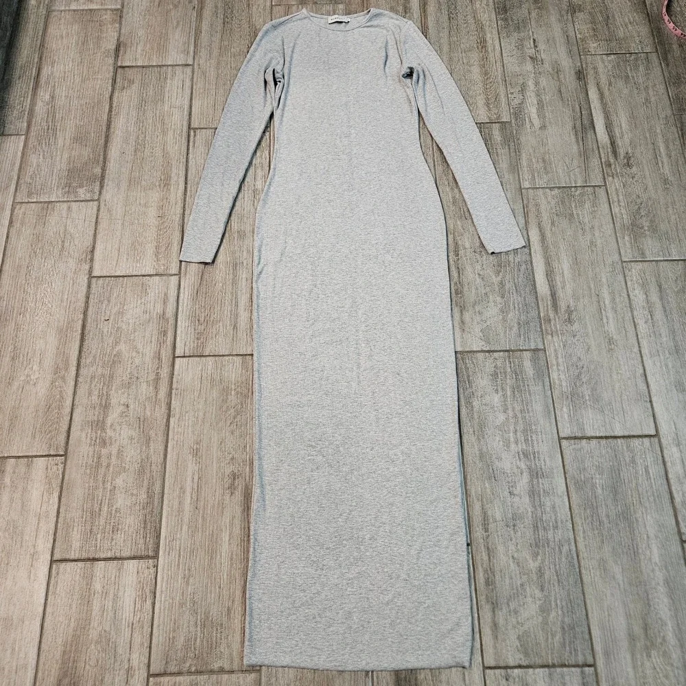 Bumpsuit Long Sleeve Maxi Dress Size M Grey Ribbed‎ Bodycon Stretch Maternity